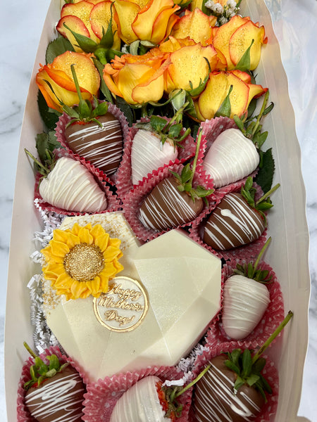 Rose Box with Strawberries