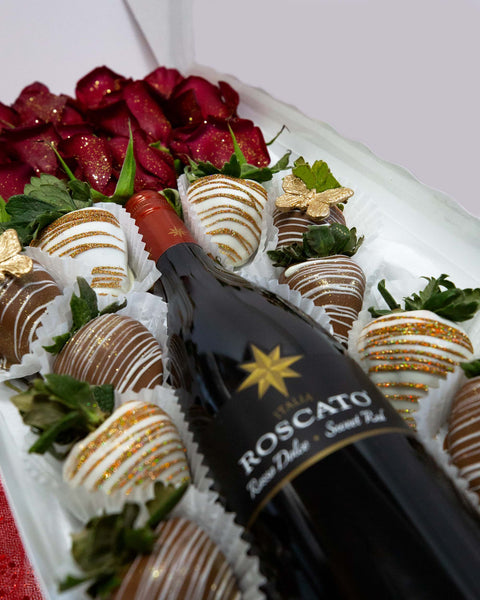 Rose Box with Strawberries