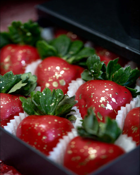 Splatter Chocolate Covered Strawberries