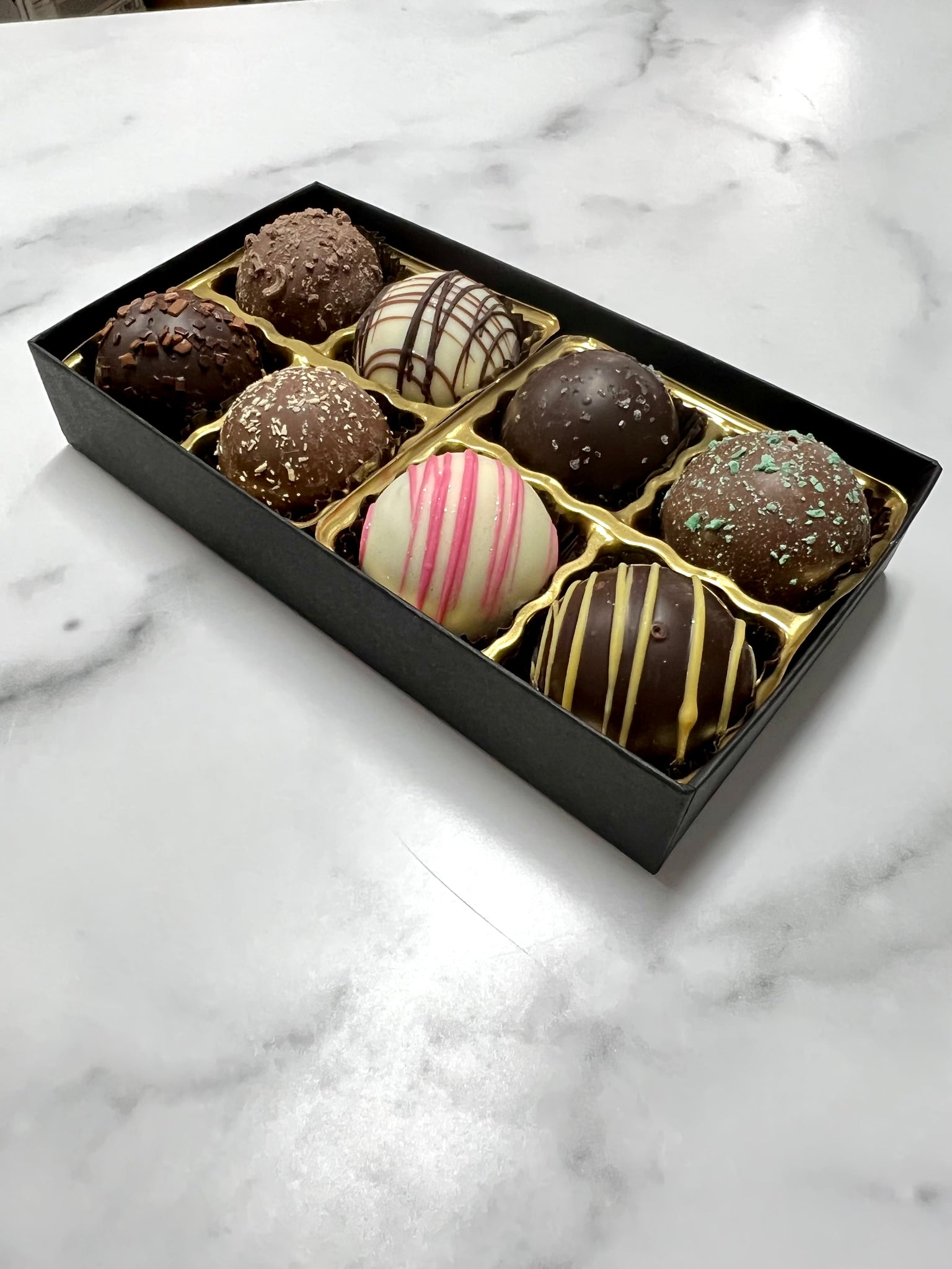 Truffle Box Large 8 piece