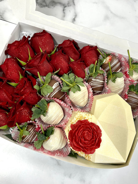 Heart & Rose Box with Strawberries